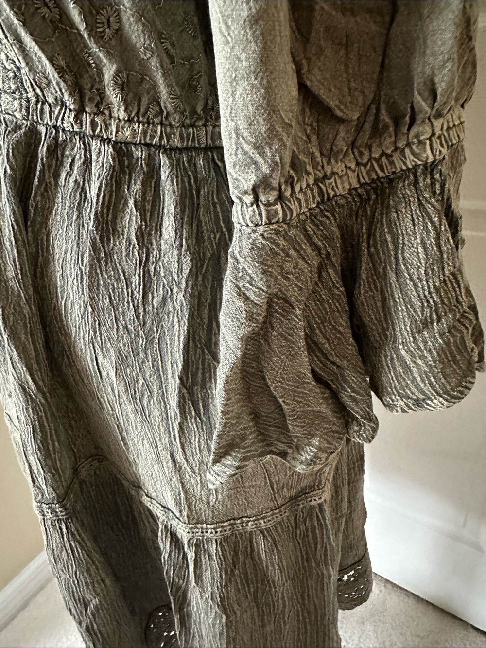 Young Threads NWT Embroidered Gravel Dress with Button Placket - Picture 5 of 9